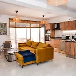 Ramla Valley Vista In With Private Pool
