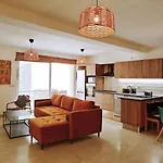 Apartamento Ramla Valley Vista In With Private Pool