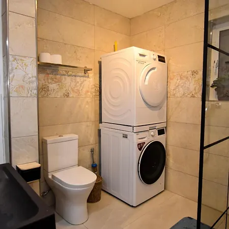 Ramla Valley Vista In With Private Pool Apartment *