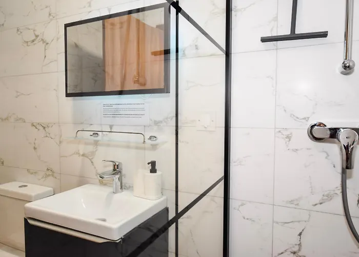 Ramla Valley Vista In With Private Pool Apartament